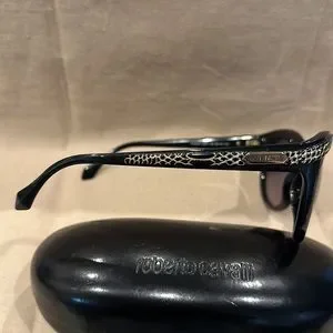Like New Roberto Cavalli Snake Print Sunglasses Sunglasses Roberto Cavalli Snake Collection in Black  main image 4